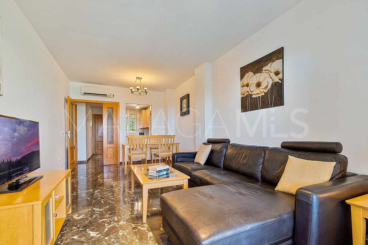 Se vende apartamento planta baja in Fuengirola de 2 bedrooms