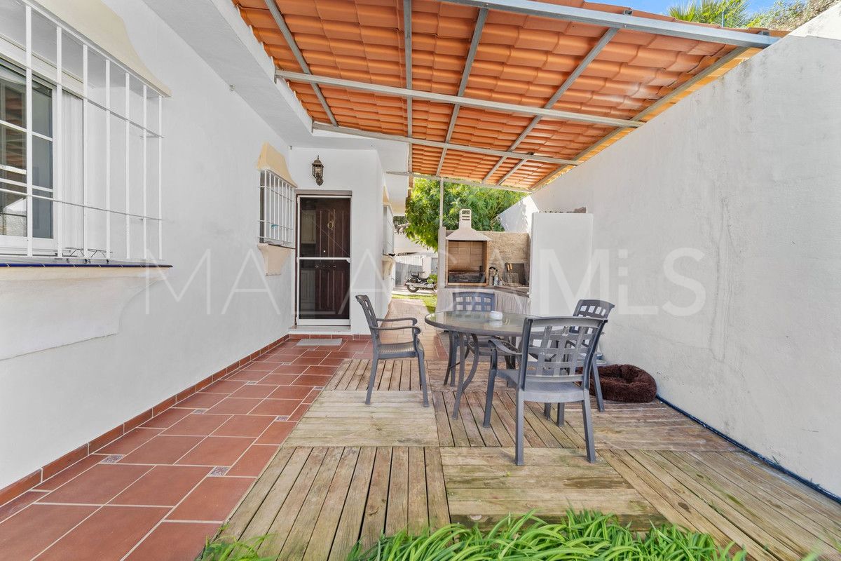 Villa for sale in Mijas