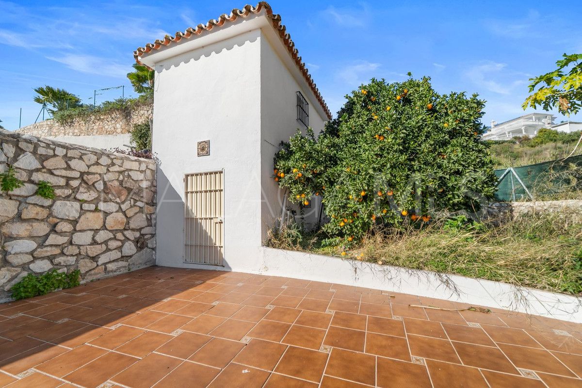 Villa for sale in Mijas