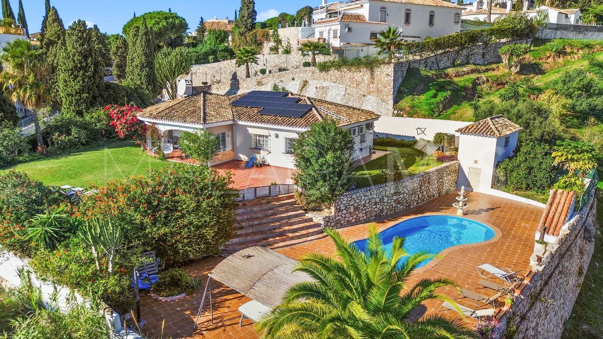 Villa for sale in Mijas