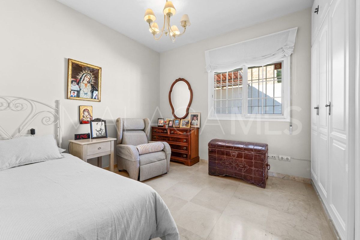 Villa for sale in Mijas