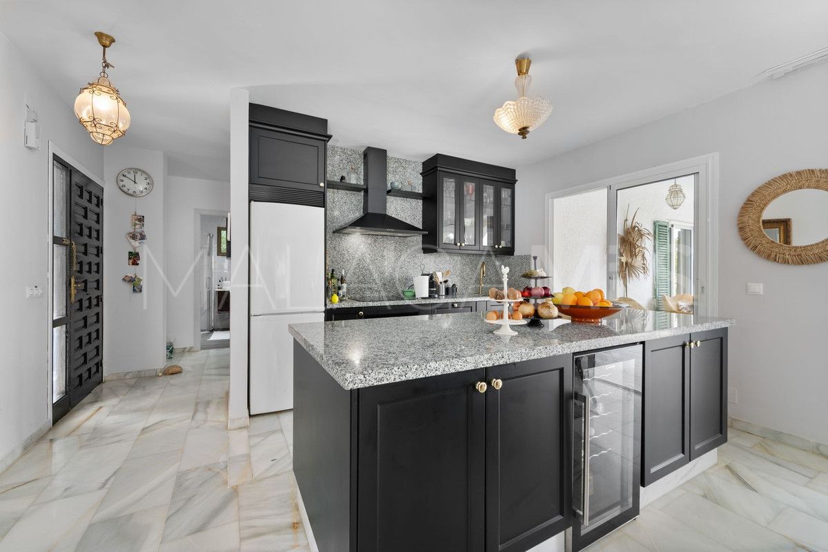 4 bedrooms villa for sale in Mijas