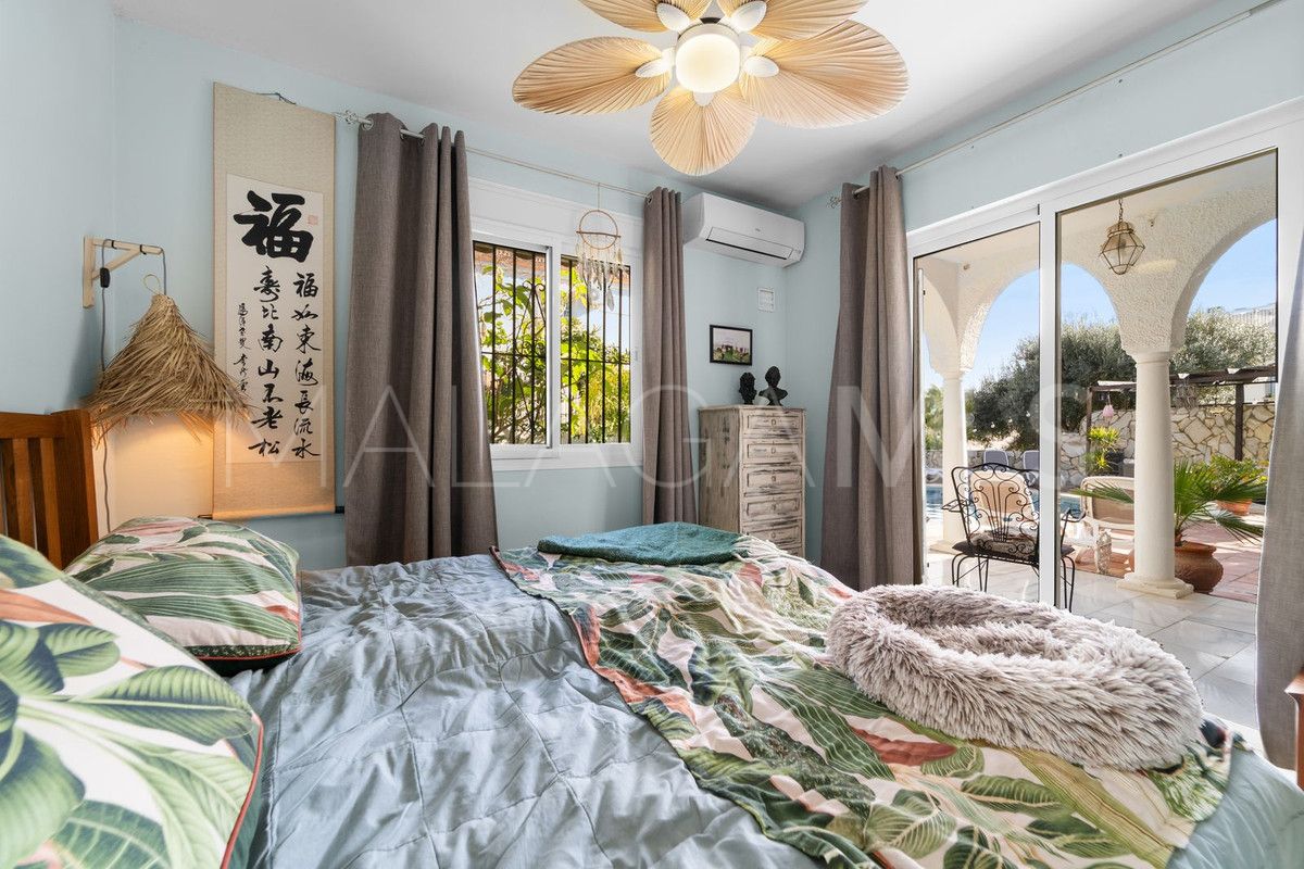 4 bedrooms villa for sale in Mijas