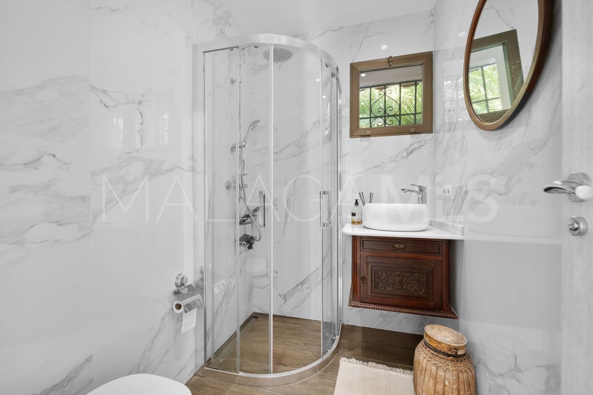 4 bedrooms villa for sale in Mijas