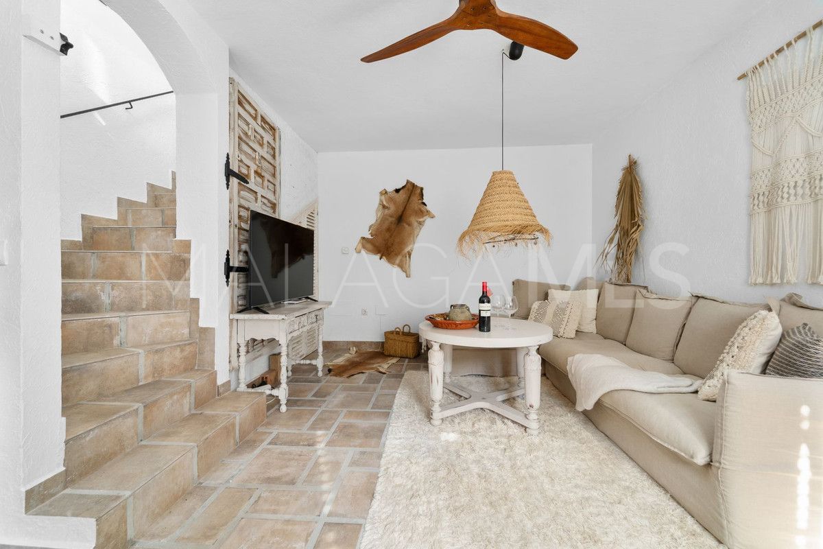 4 bedrooms villa for sale in Mijas