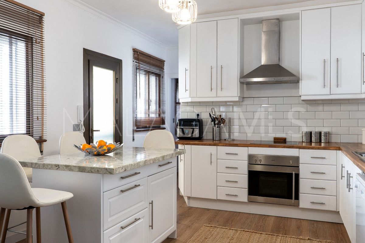 Villa for sale in Mijas