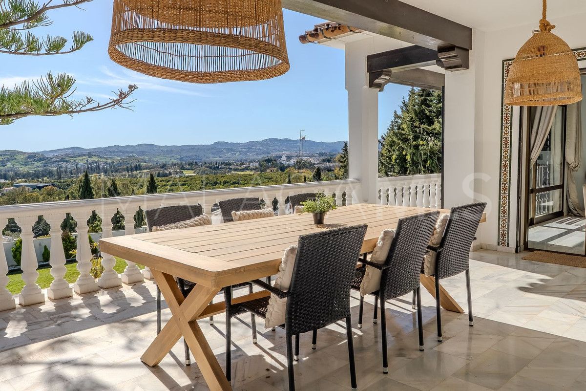 Villa for sale in Mijas