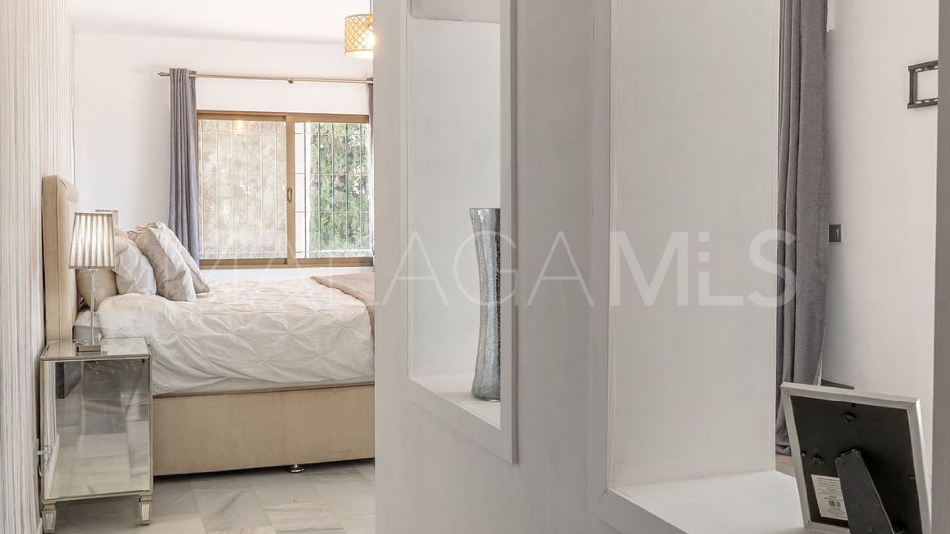 Villa for sale in Mijas