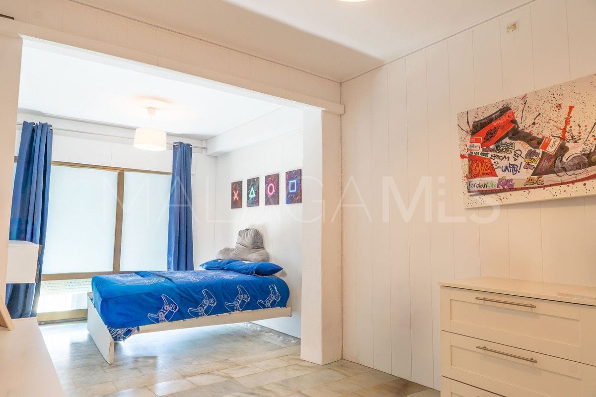 Villa for sale in Mijas