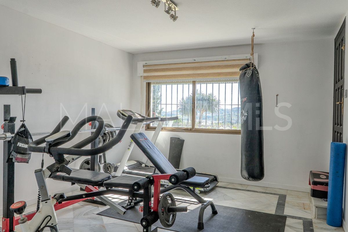 Villa for sale in Mijas