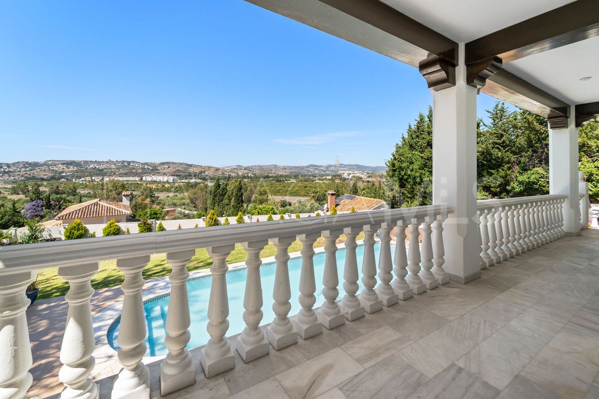 Villa for sale in Mijas
