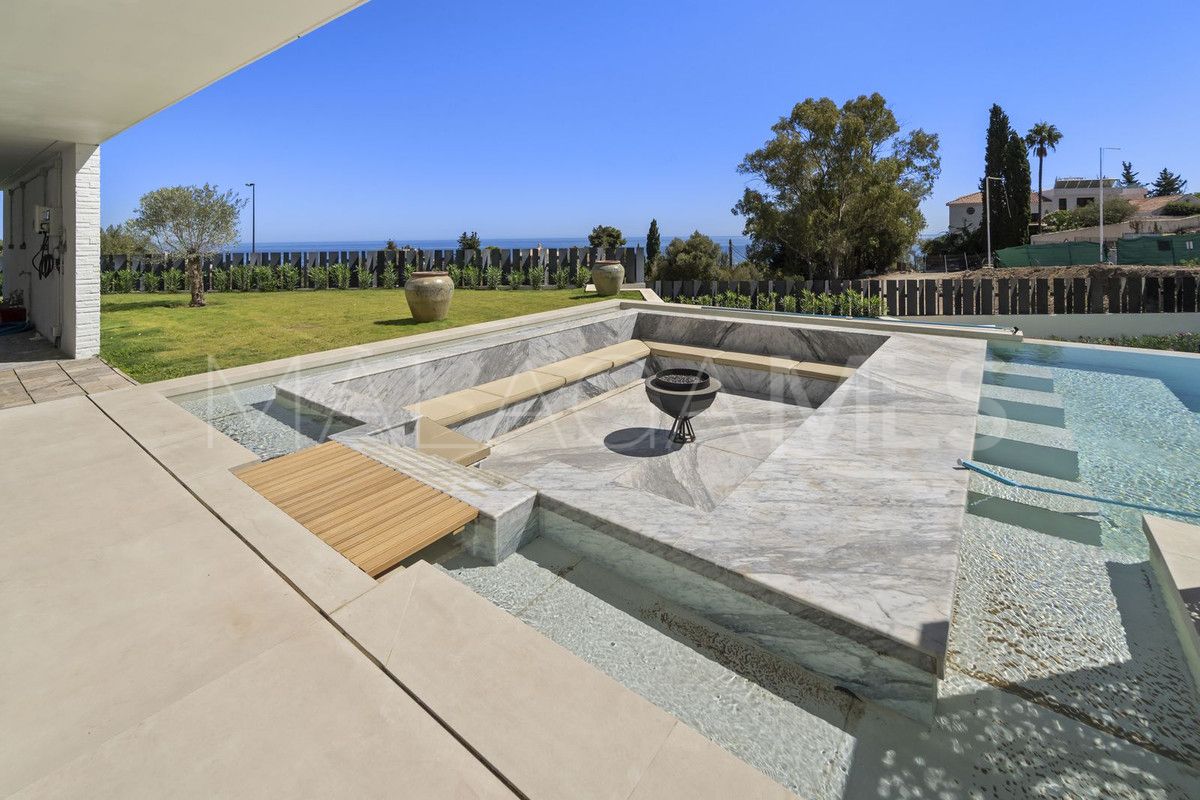 Villa with 7 bedrooms for sale in Benalmadena