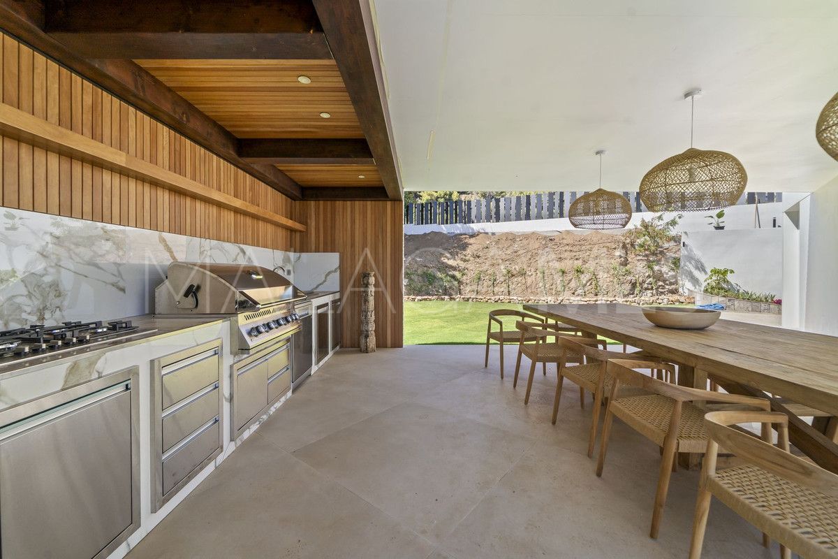 Villa with 7 bedrooms for sale in Benalmadena