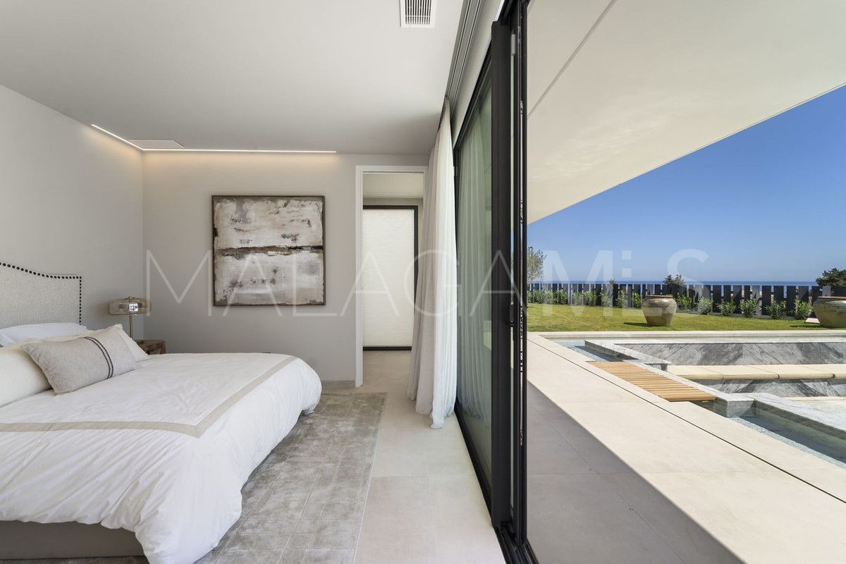 Villa with 7 bedrooms for sale in Benalmadena