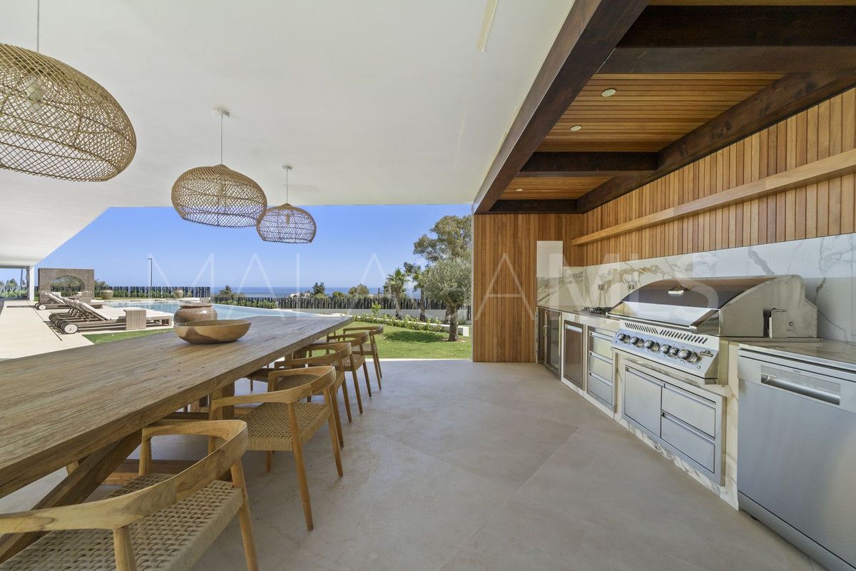 Villa with 7 bedrooms for sale in Benalmadena