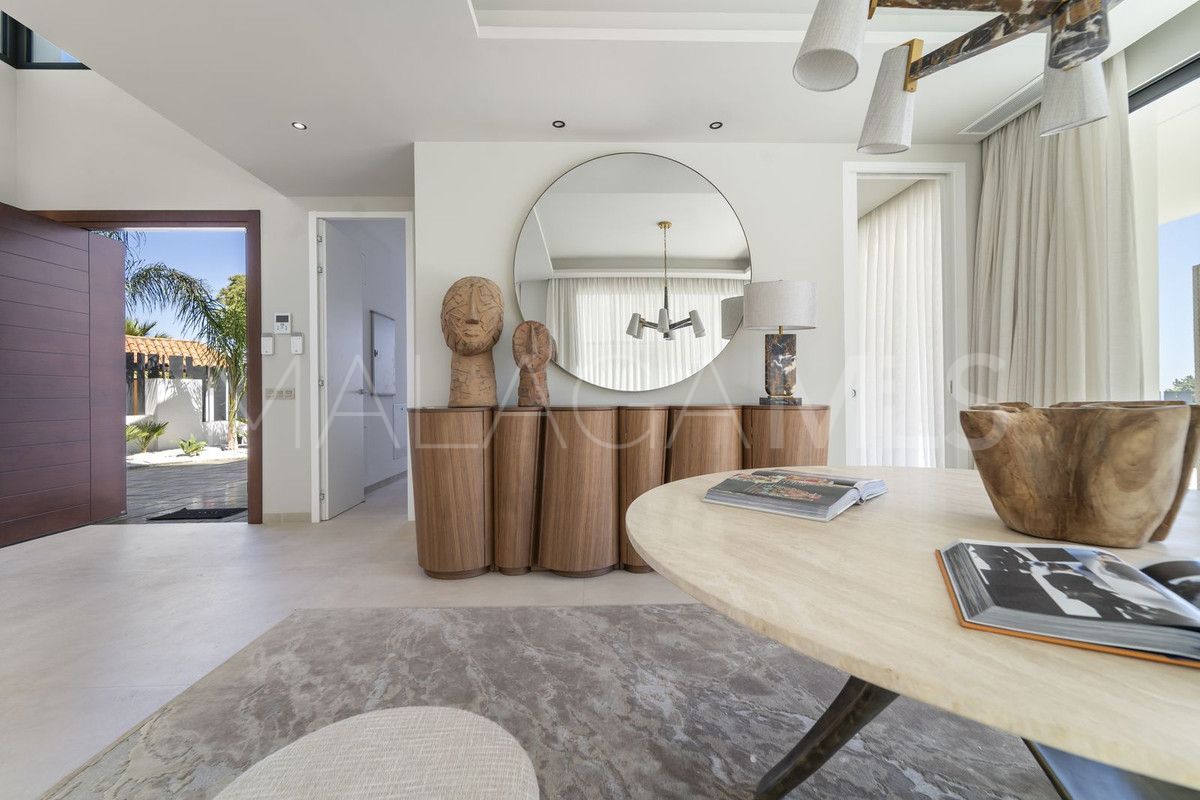 Villa with 7 bedrooms for sale in Benalmadena