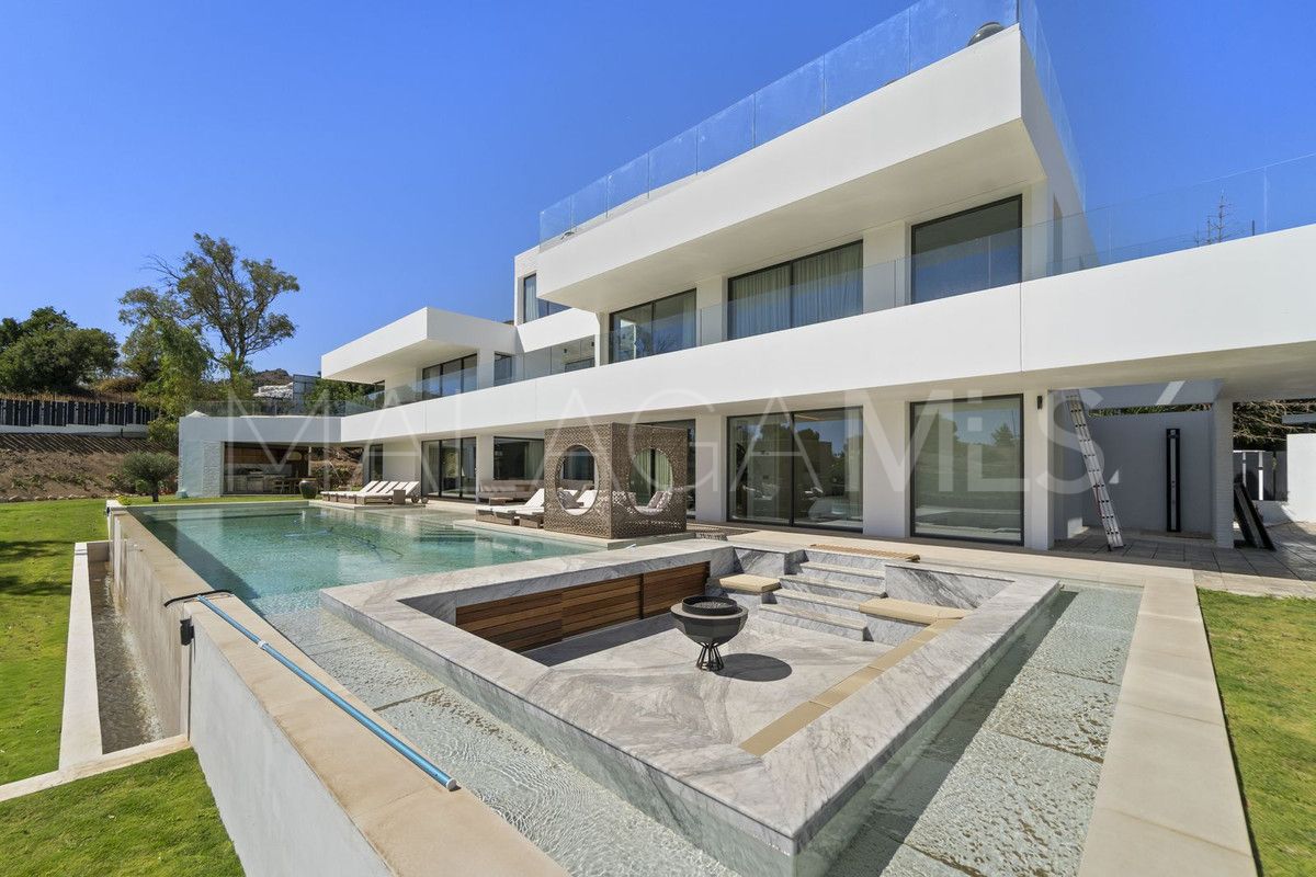 Villa with 7 bedrooms for sale in Benalmadena