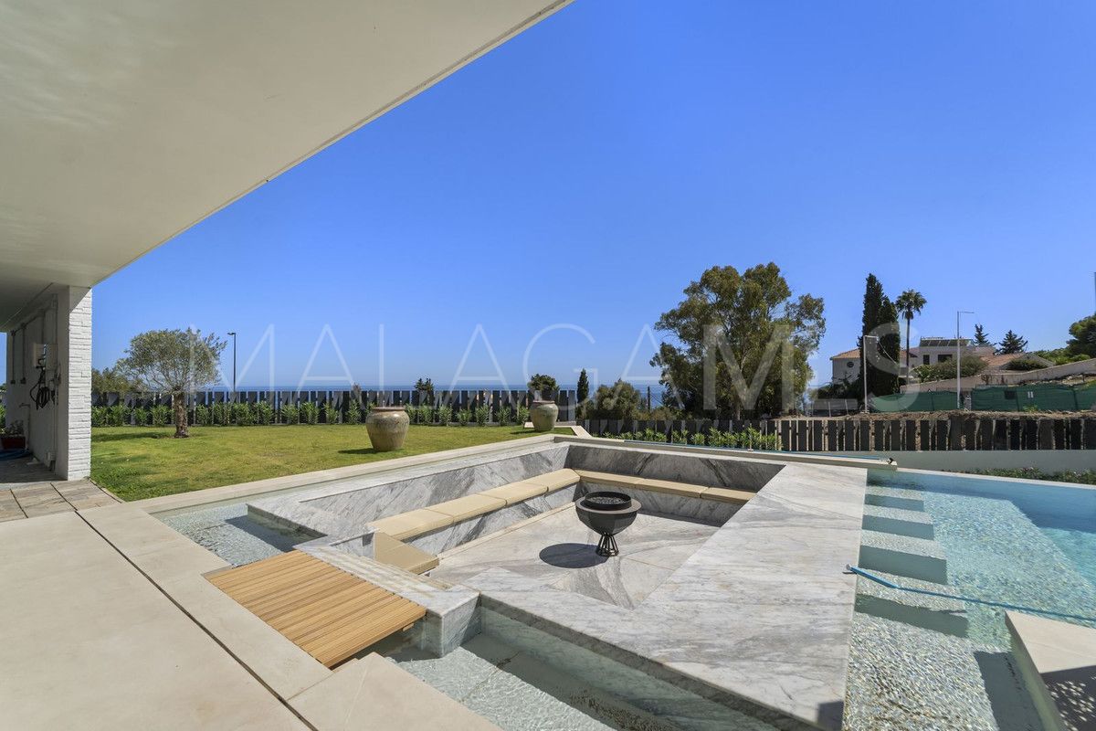 Villa with 7 bedrooms for sale in Benalmadena