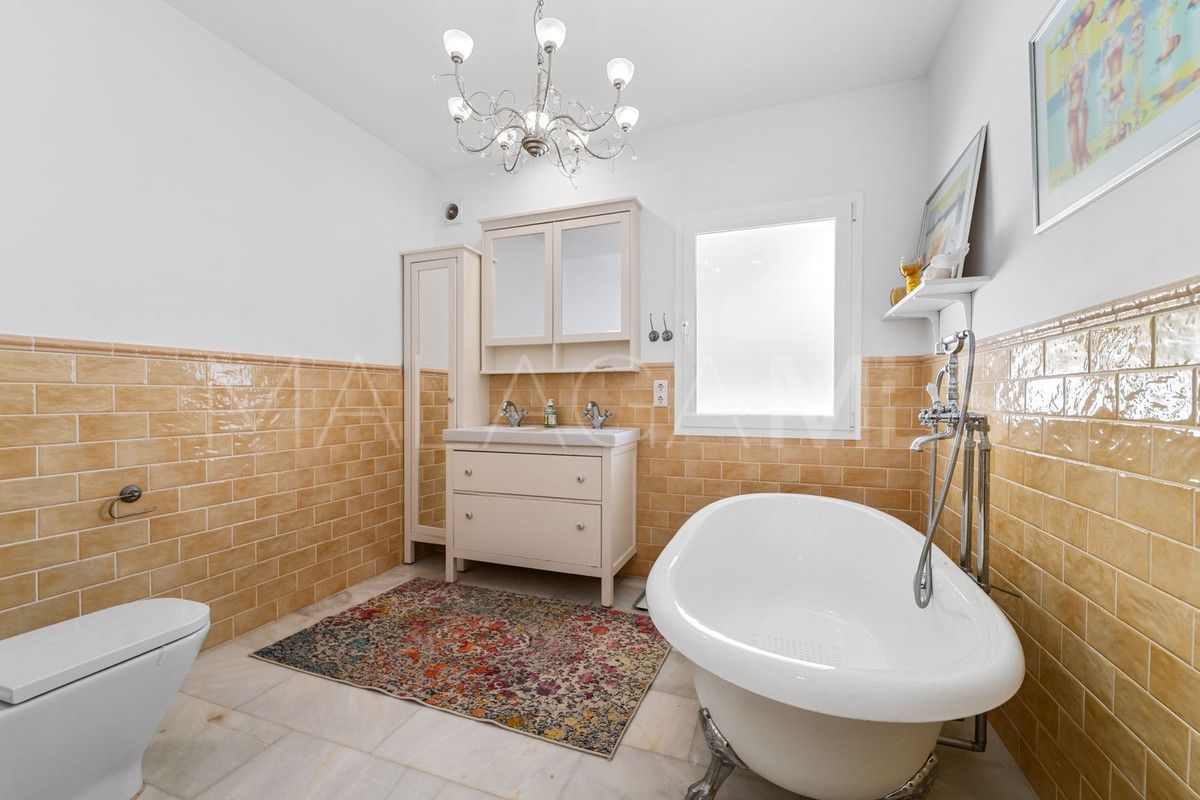 Villa for sale in Sierrezuela