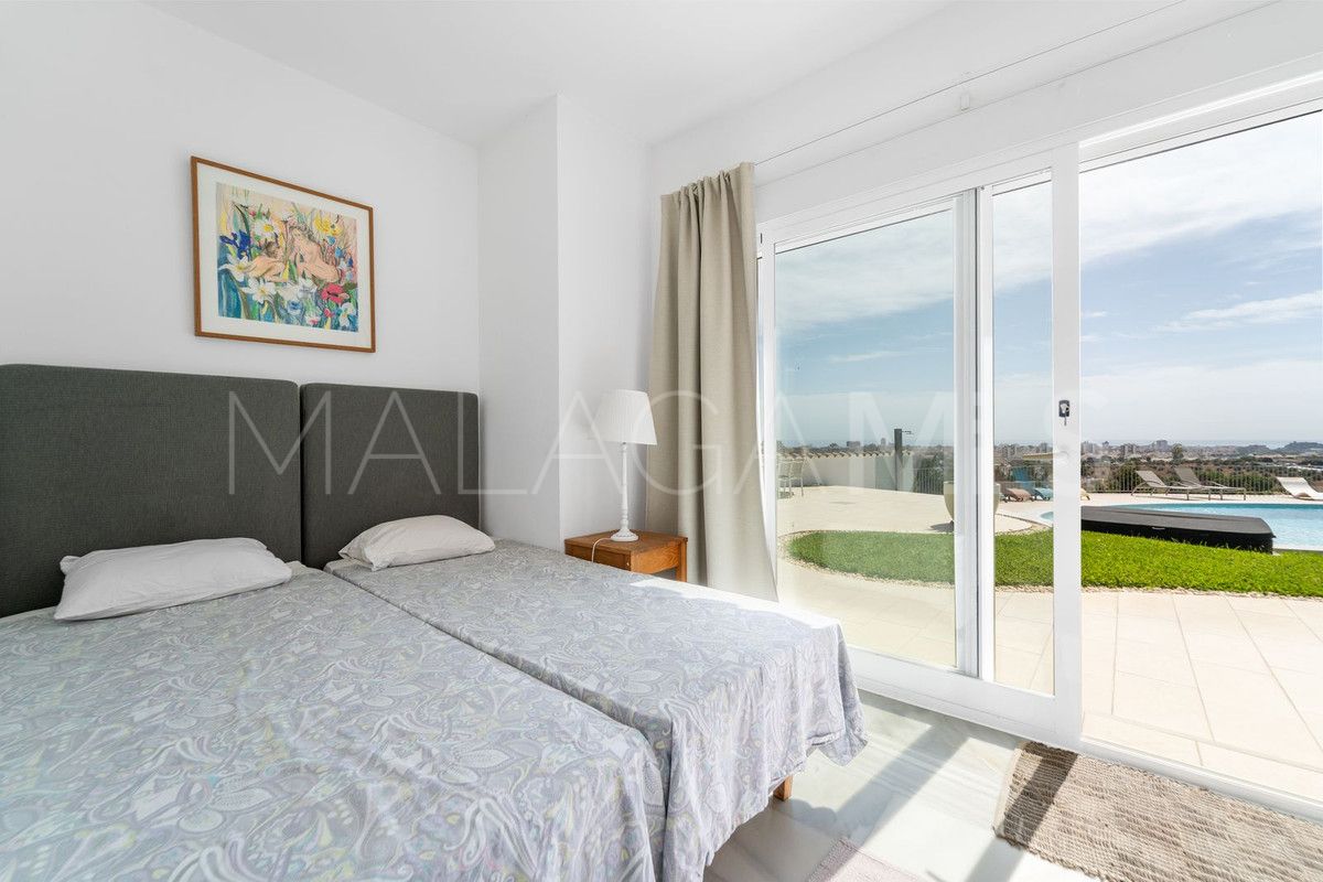 Villa for sale in Sierrezuela