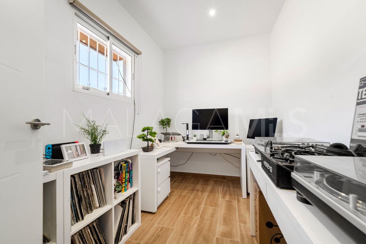 Villa for sale in Mijas