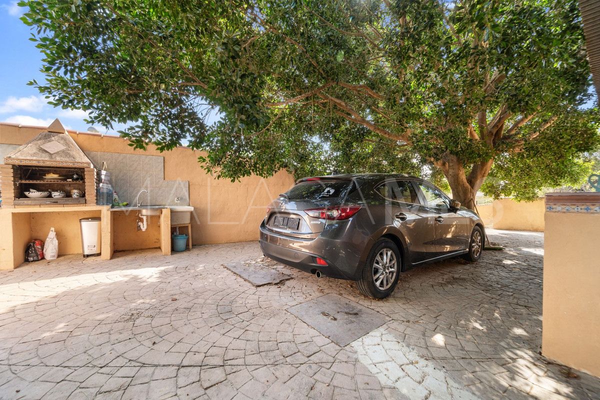 Villa for sale in Mijas