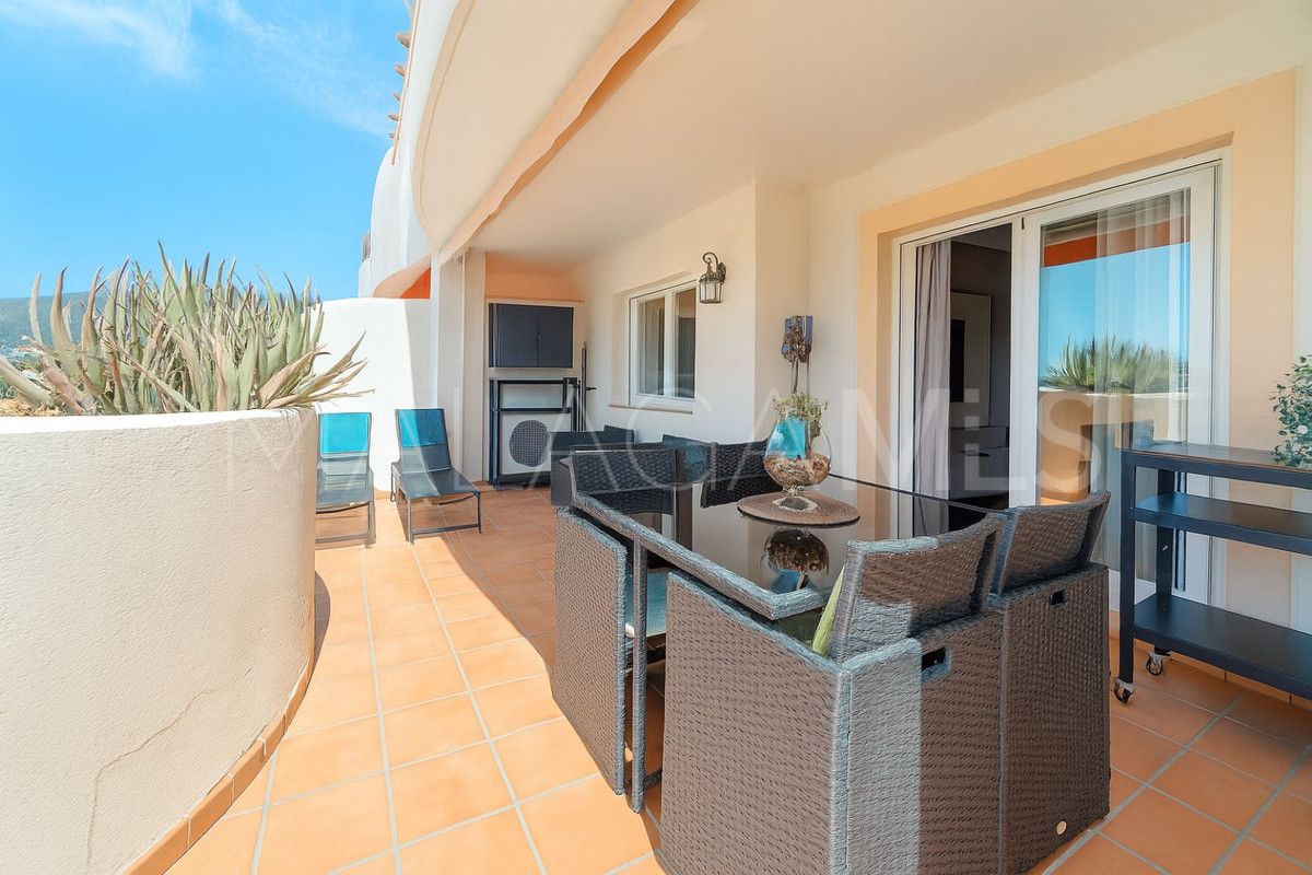 For sale apartment with 2 bedrooms in Benalmadena