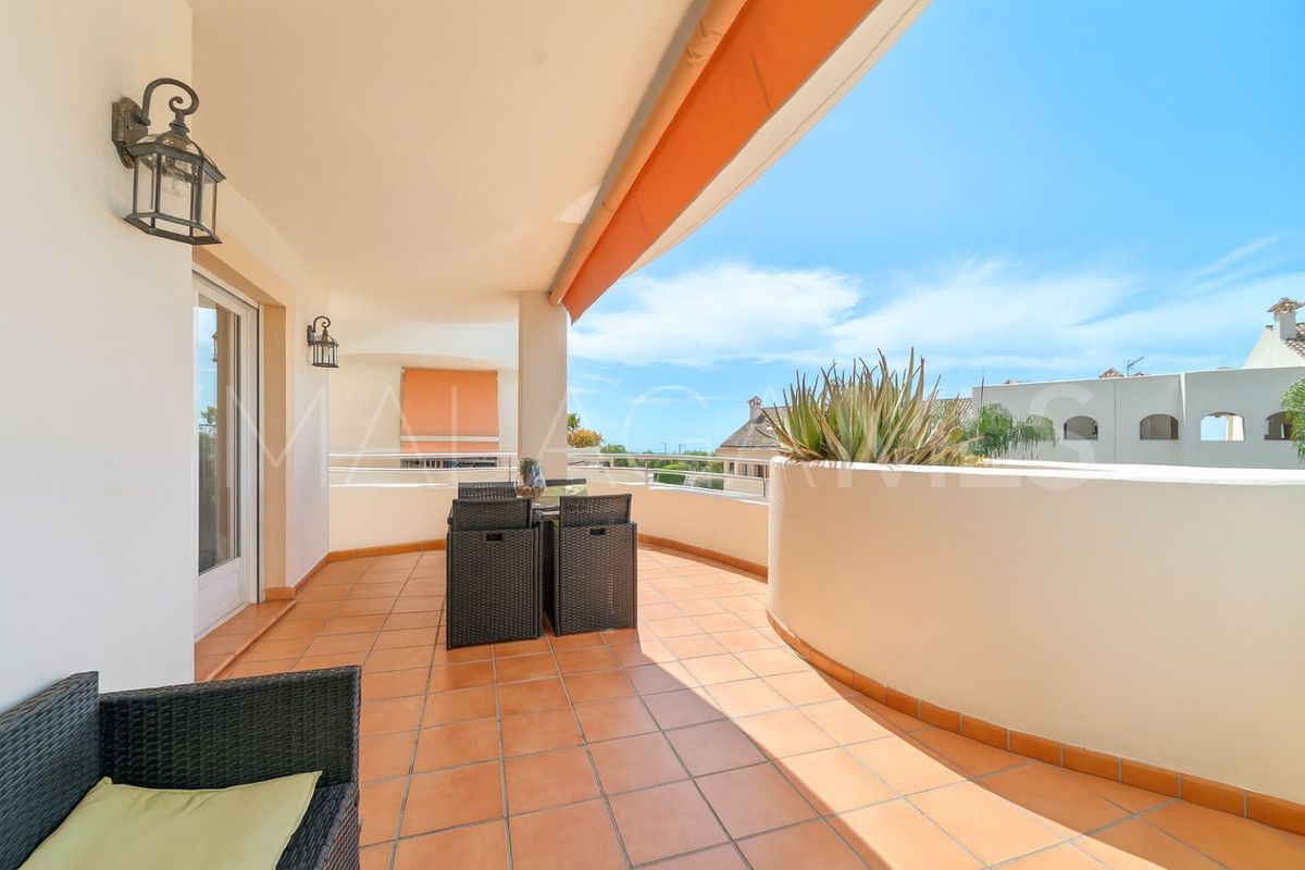 For sale apartment with 2 bedrooms in Benalmadena