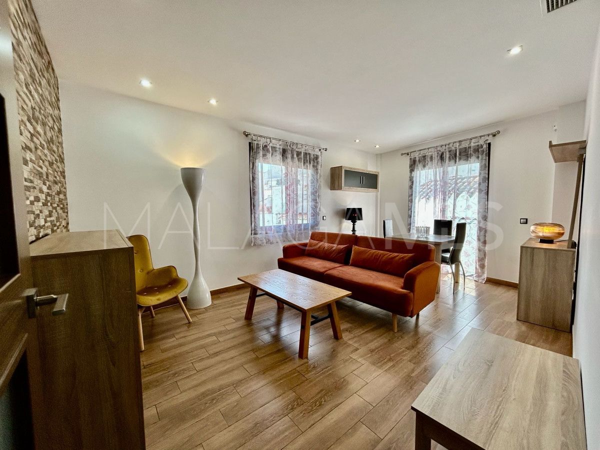 Buy Istan penthouse