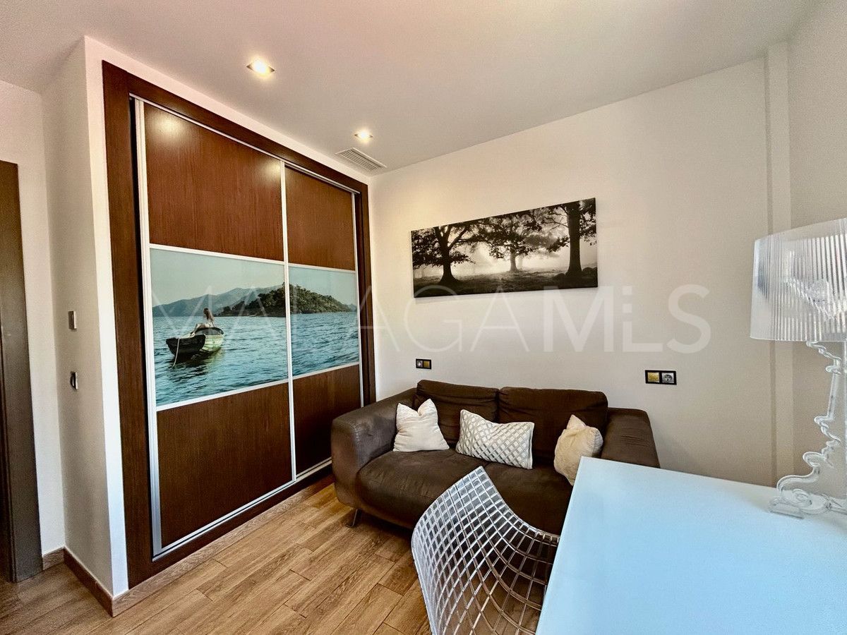 Buy Istan penthouse
