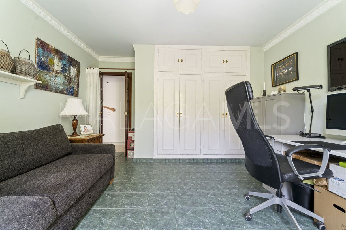 Villa for sale in Mijas