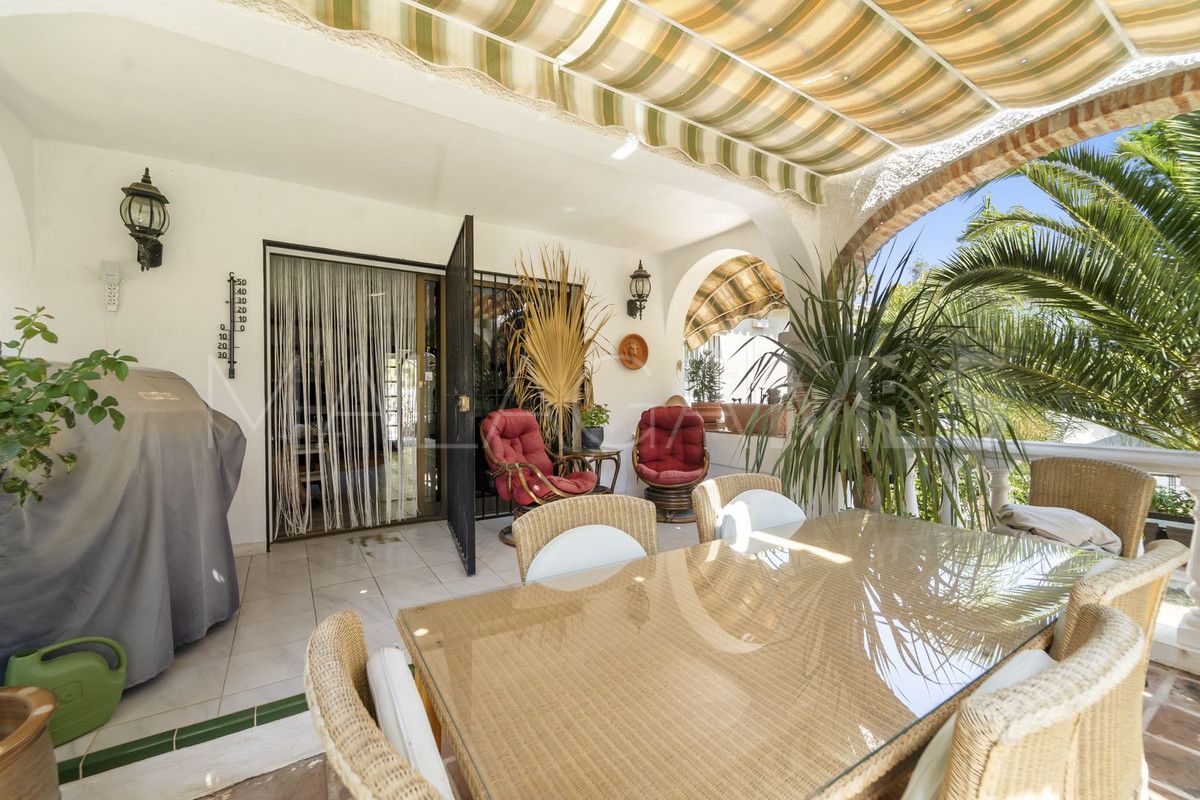 Villa for sale in Mijas