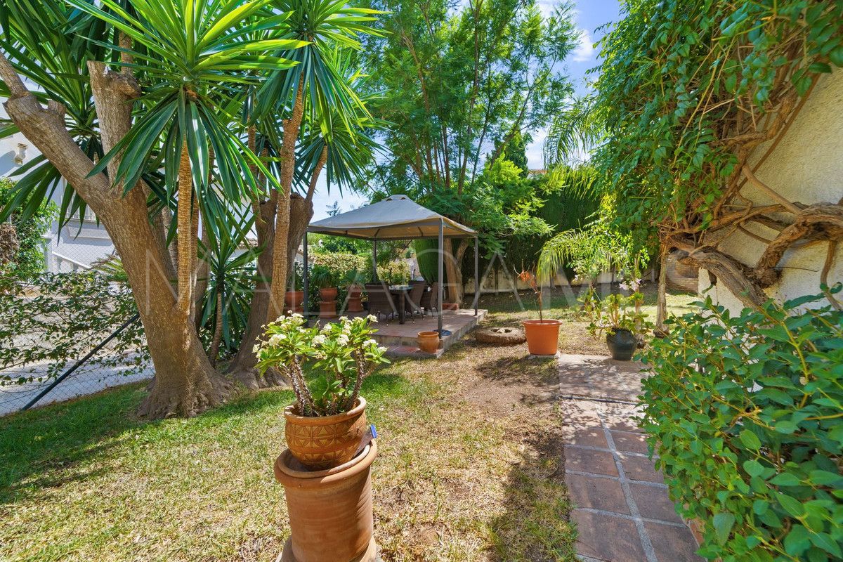 Villa for sale in Mijas