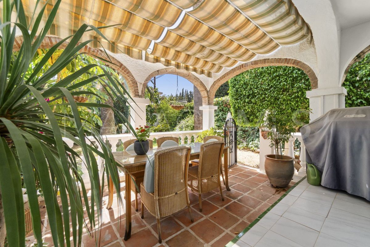 Villa for sale in Mijas