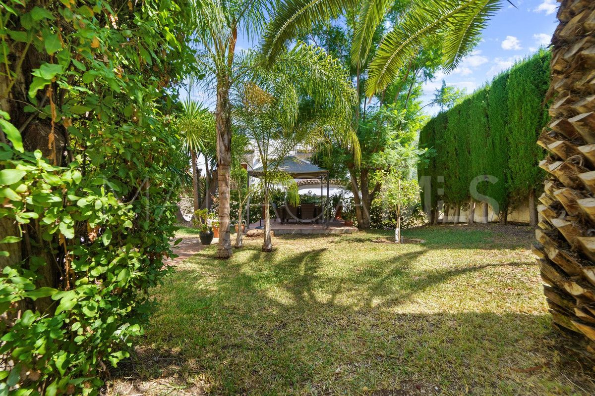 Villa for sale in Mijas