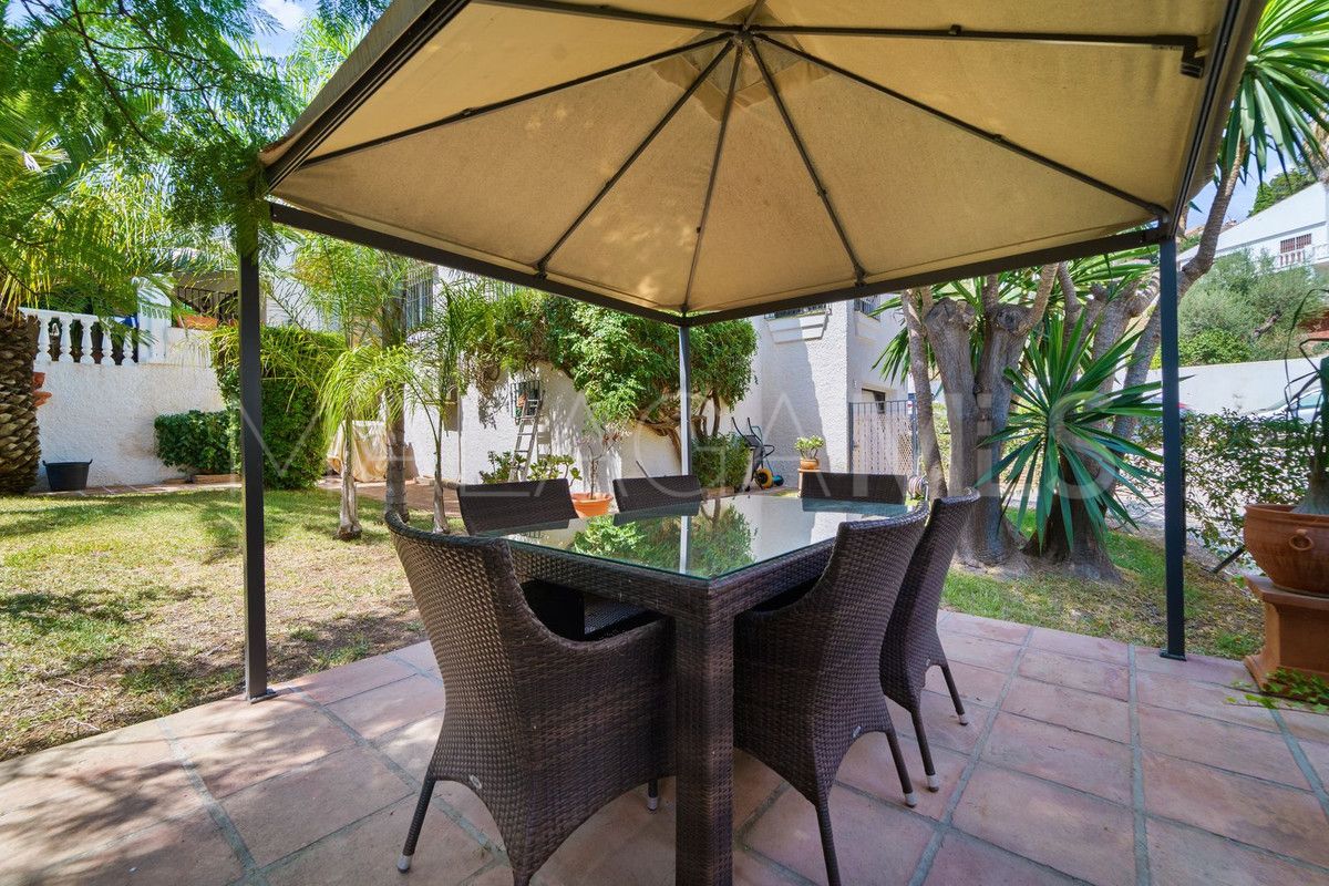 Villa for sale in Mijas
