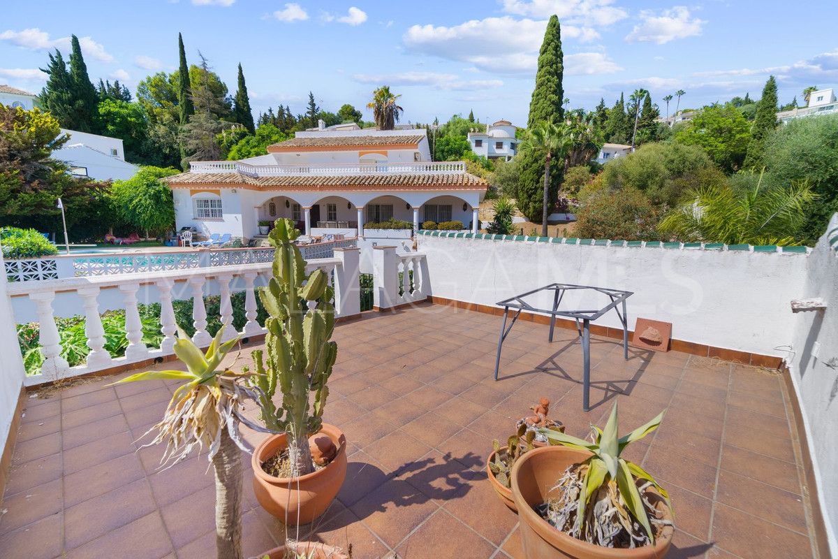 Villa for sale in Mijas