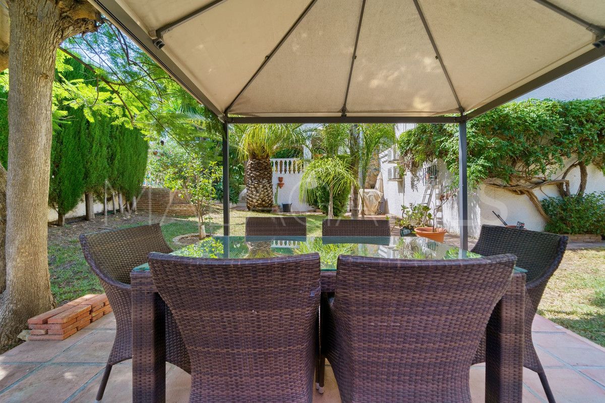 Villa for sale in Mijas