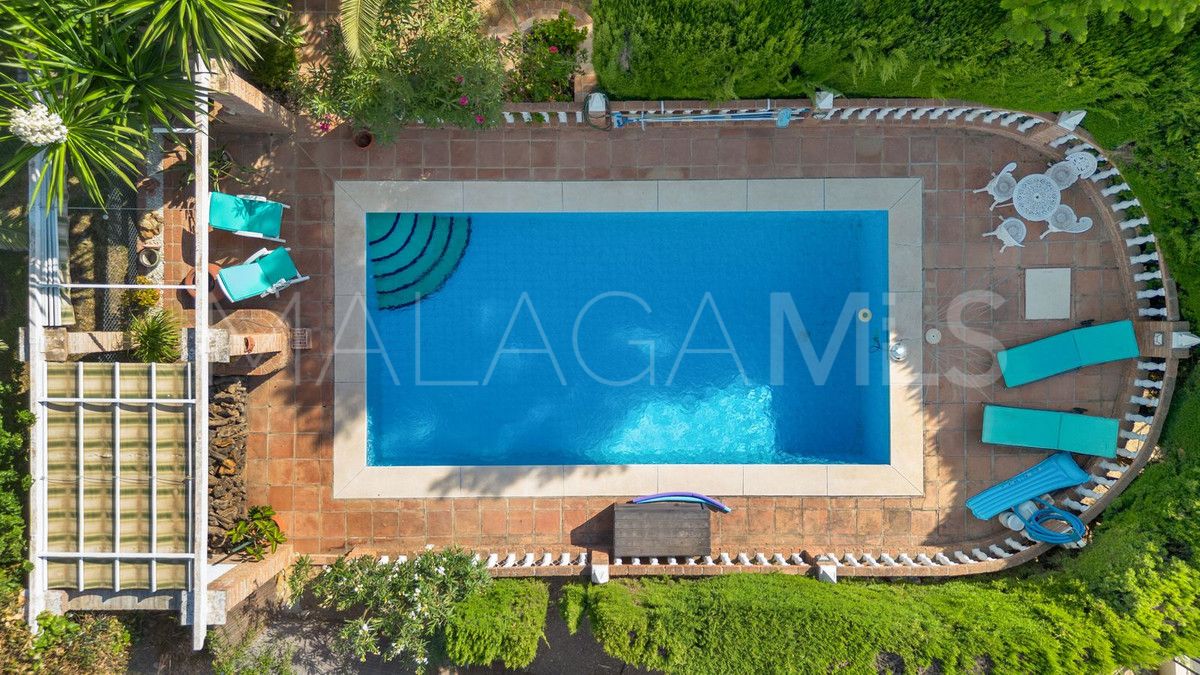 Villa for sale in Mijas