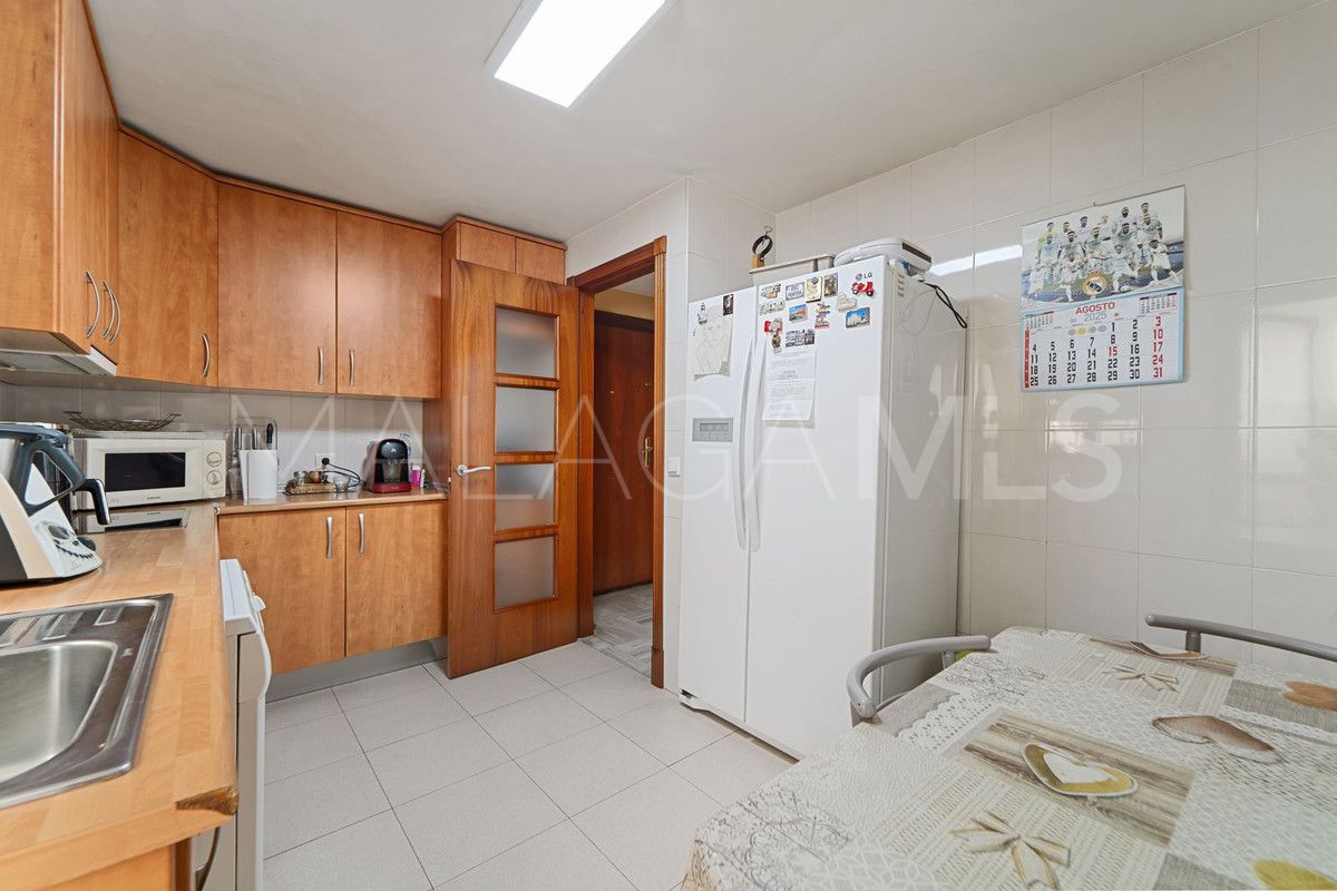 For sale apartment with 3 bedrooms in Fuengirola