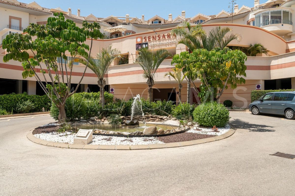 Buy Ático with 3 bedrooms in Benalmadena