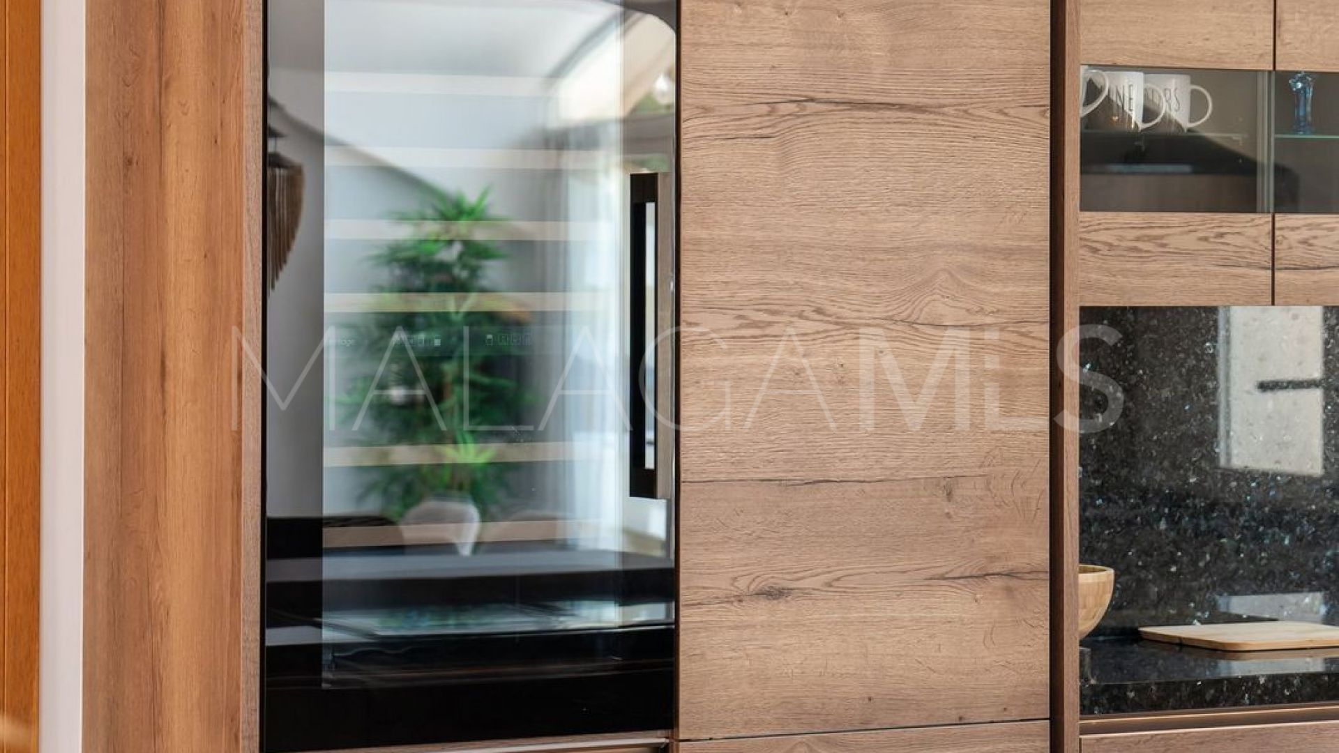 Buy Ático with 3 bedrooms in Benalmadena