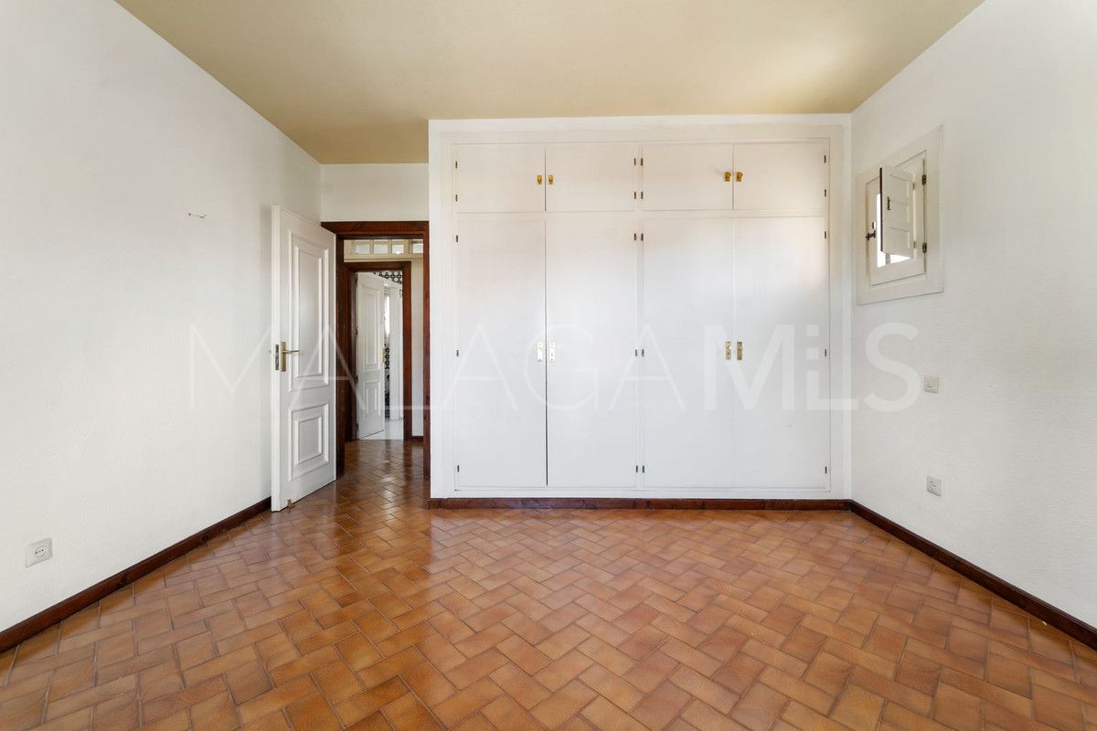 Se vende villa de 5 bedrooms in Fuengirola