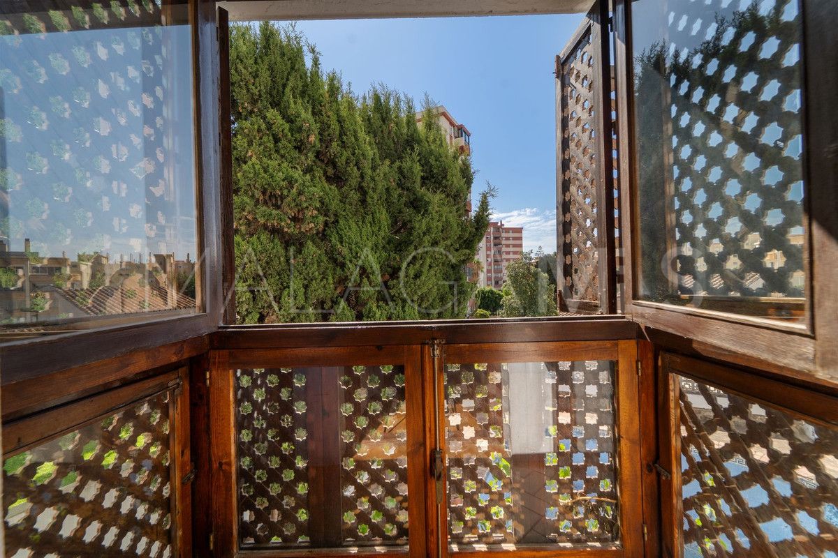 Se vende villa de 5 bedrooms in Fuengirola