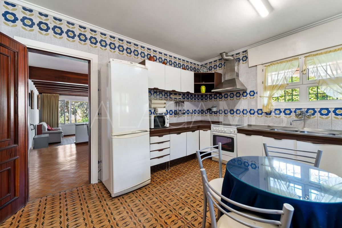 Se vende villa de 5 bedrooms in Fuengirola