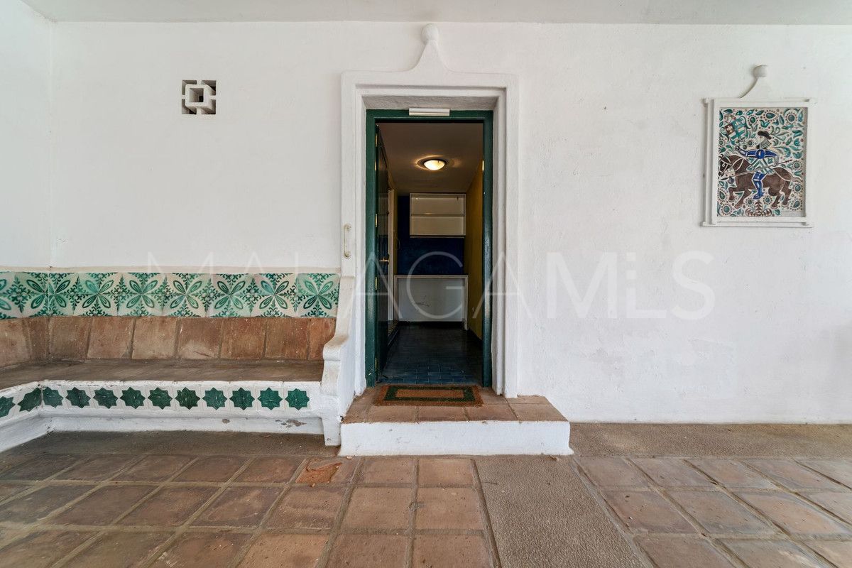 Se vende villa de 5 bedrooms in Fuengirola