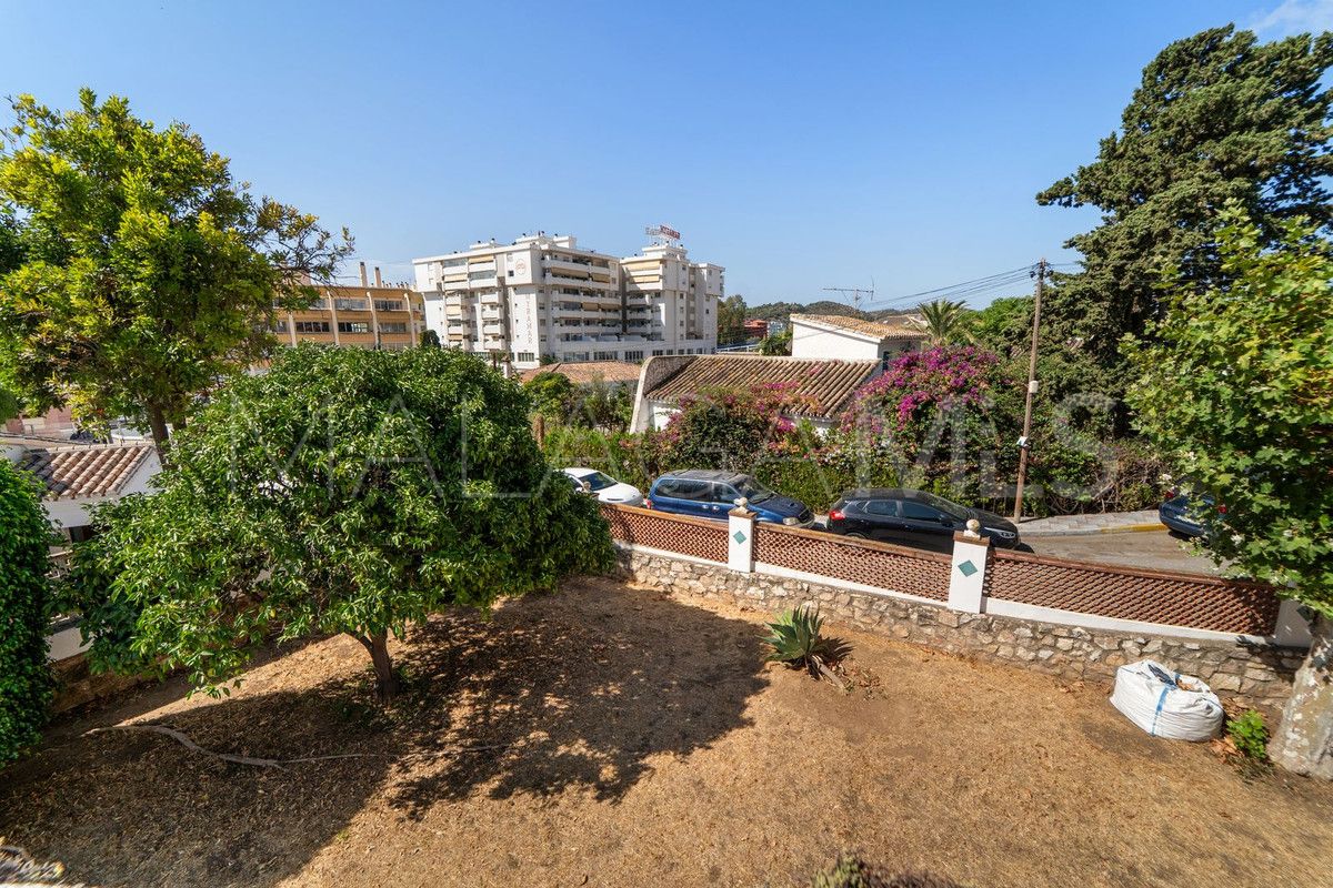 Se vende villa de 5 bedrooms in Fuengirola