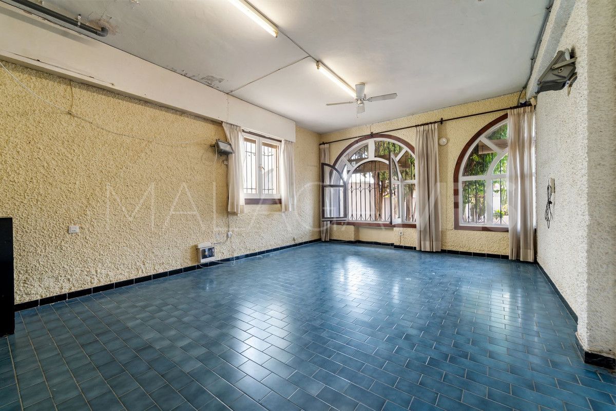 Se vende villa de 5 bedrooms in Fuengirola