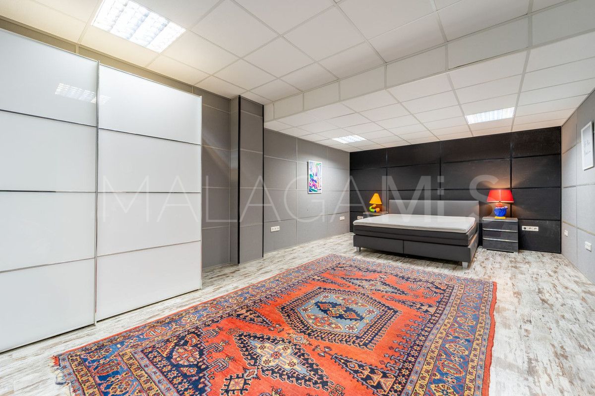 Se vende villa in Fuengirola with 4 bedrooms