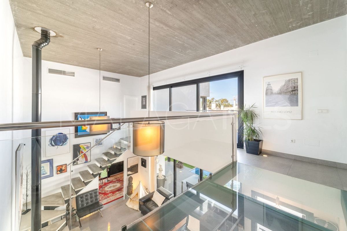 Se vende villa in Fuengirola with 4 bedrooms